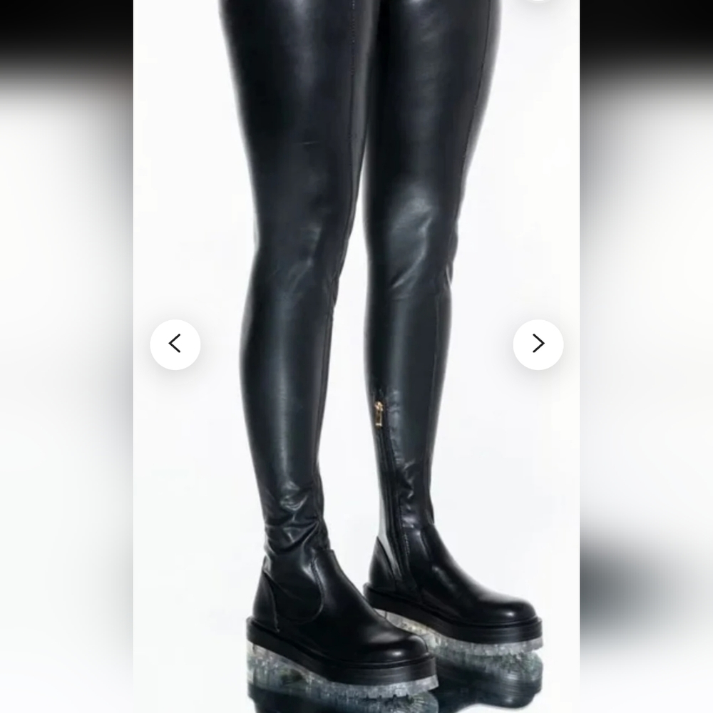 Azalea Wang 7.5 - image 1